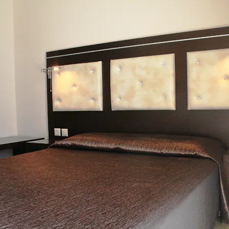 4-you Aparthotel 3*