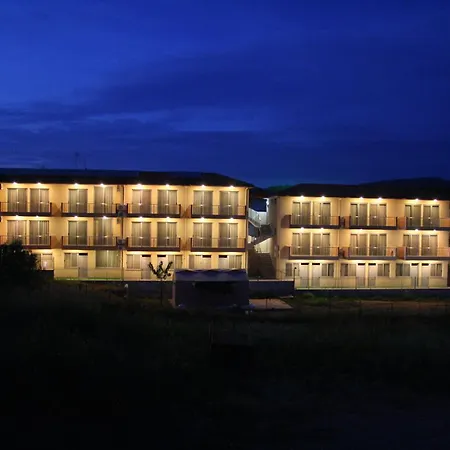 4-you Aparthotel 3*
