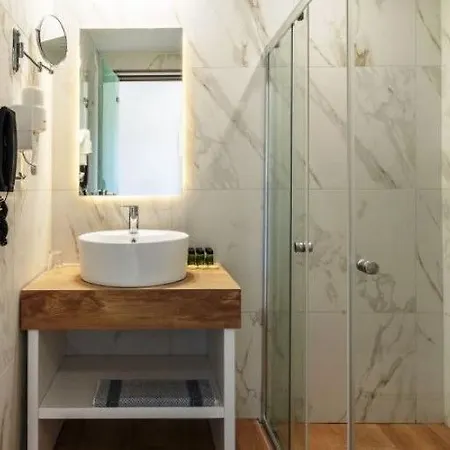 شقة فندقية 4-يو